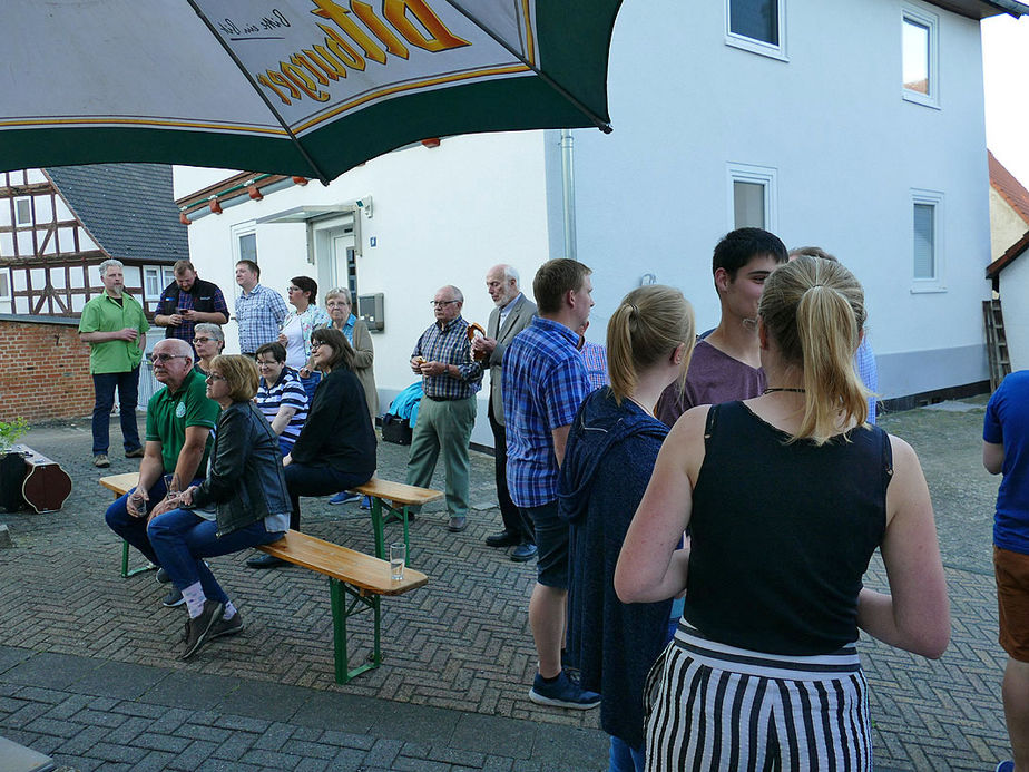 Sommerserenade vor dem "Chorfürst" (Foto: Karl-Franz Thiede)